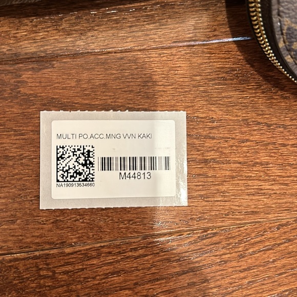 Louis Vuitton Multi Pochette Accessoires - Picture 10 of 12